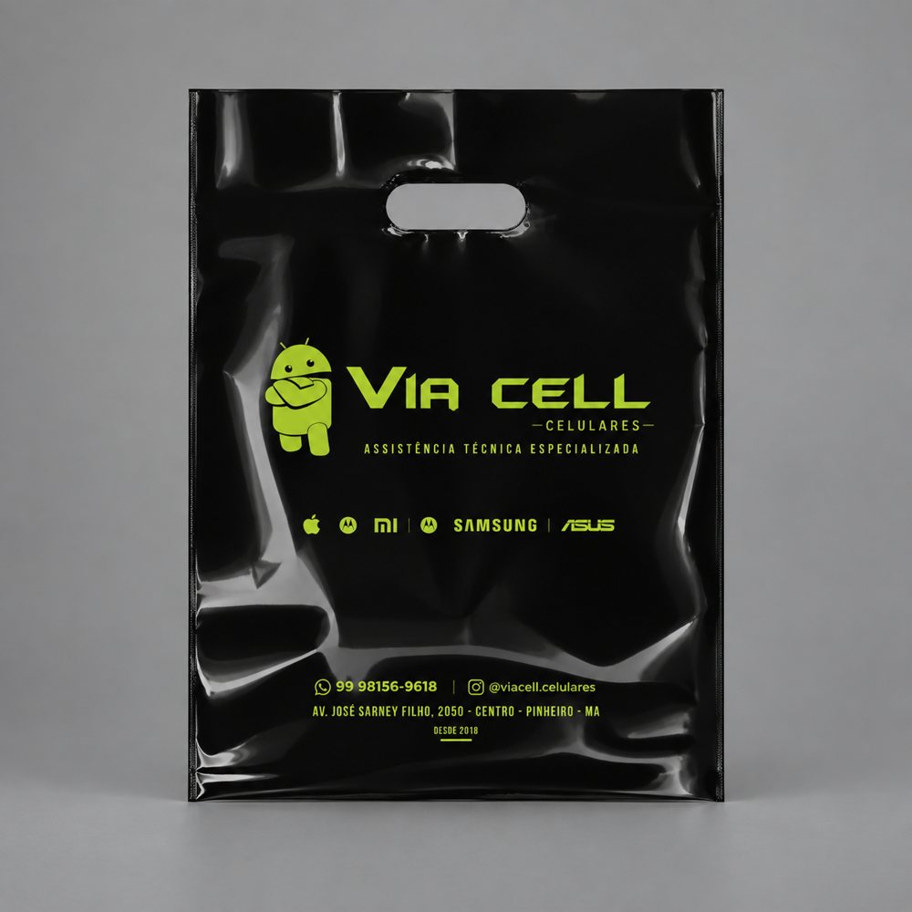 Sacola boca vazada preta com a marca Via Cell